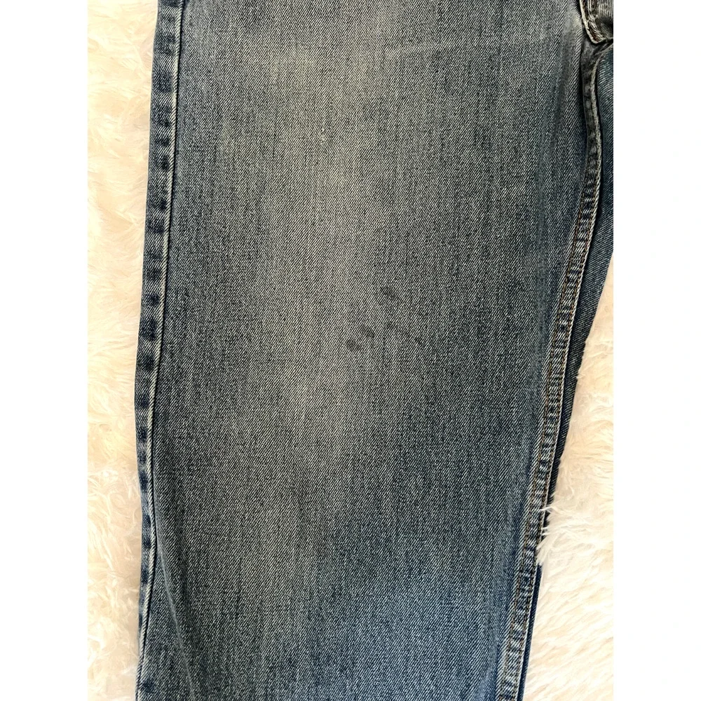Men’s Red Tab Levis Size 34x30 According To Measurements